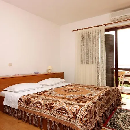 Penzion And With Parking Space Icici, Opatija - 7881